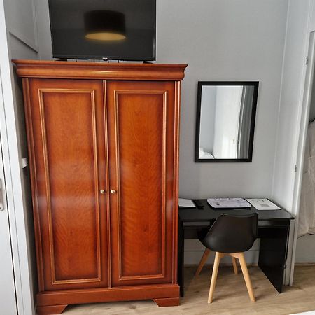 Hotel Le Splendid Troyes Bagian luar foto