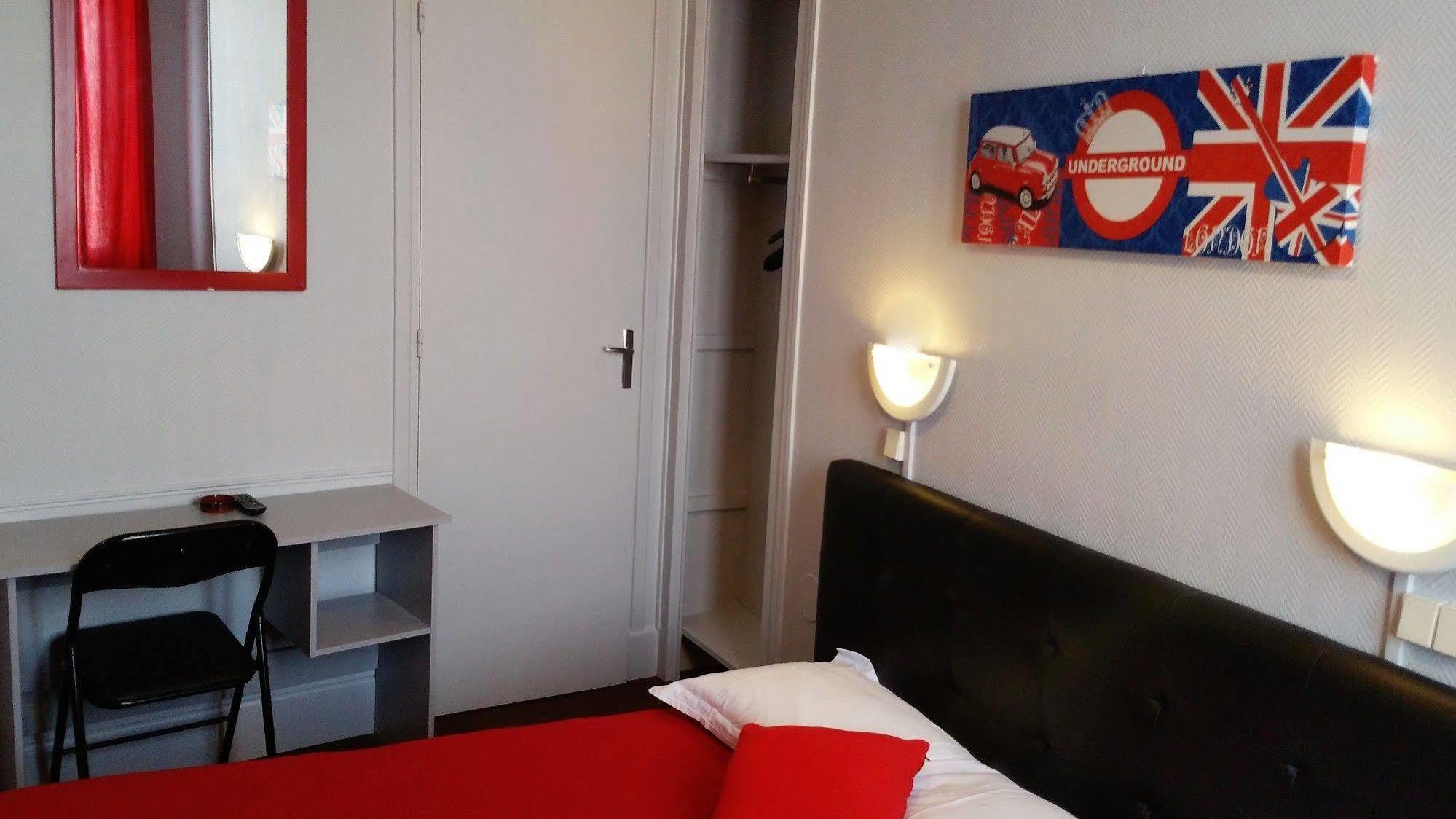 Hotel Le Splendid Troyes Bagian luar foto